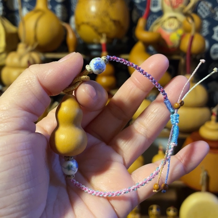 特价福利不退不换