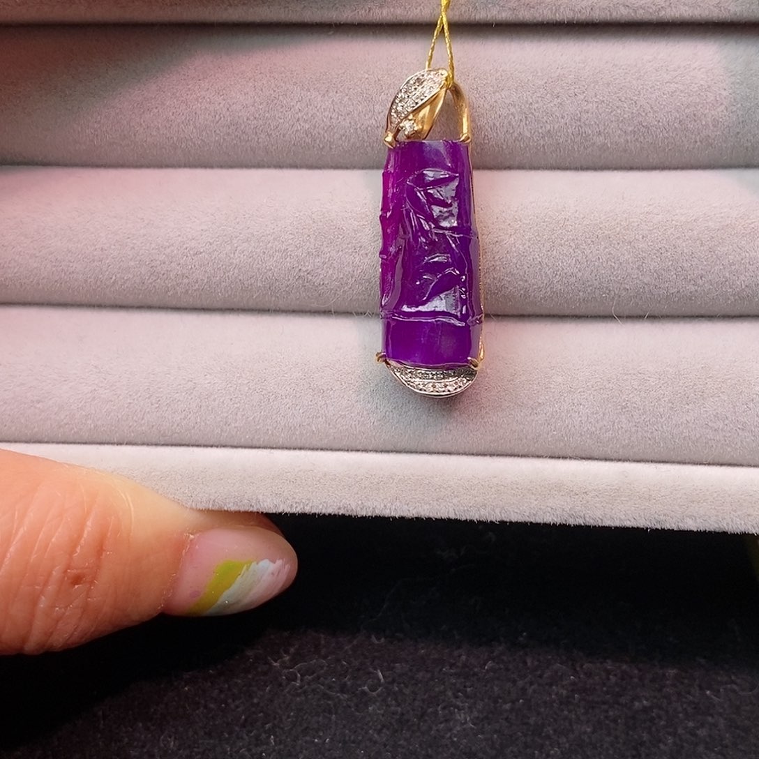 苏纪石（舒俱来）18K金镶嵌吊坠(不含链)