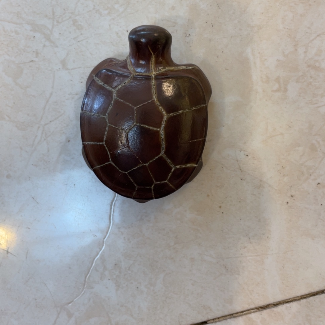 赤***s石材龟纹石摆件等