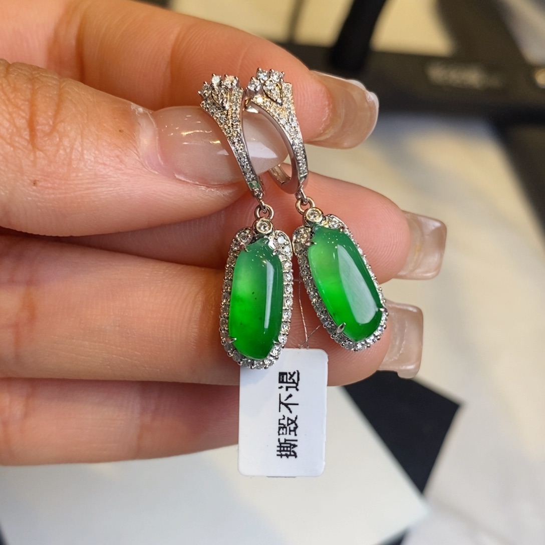 翡翠耳饰18K金镶嵌设计款福瓜耳包