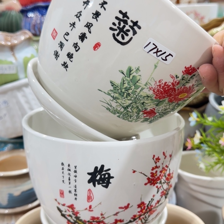 凑9块包邮，有孔，陶瓷花盆