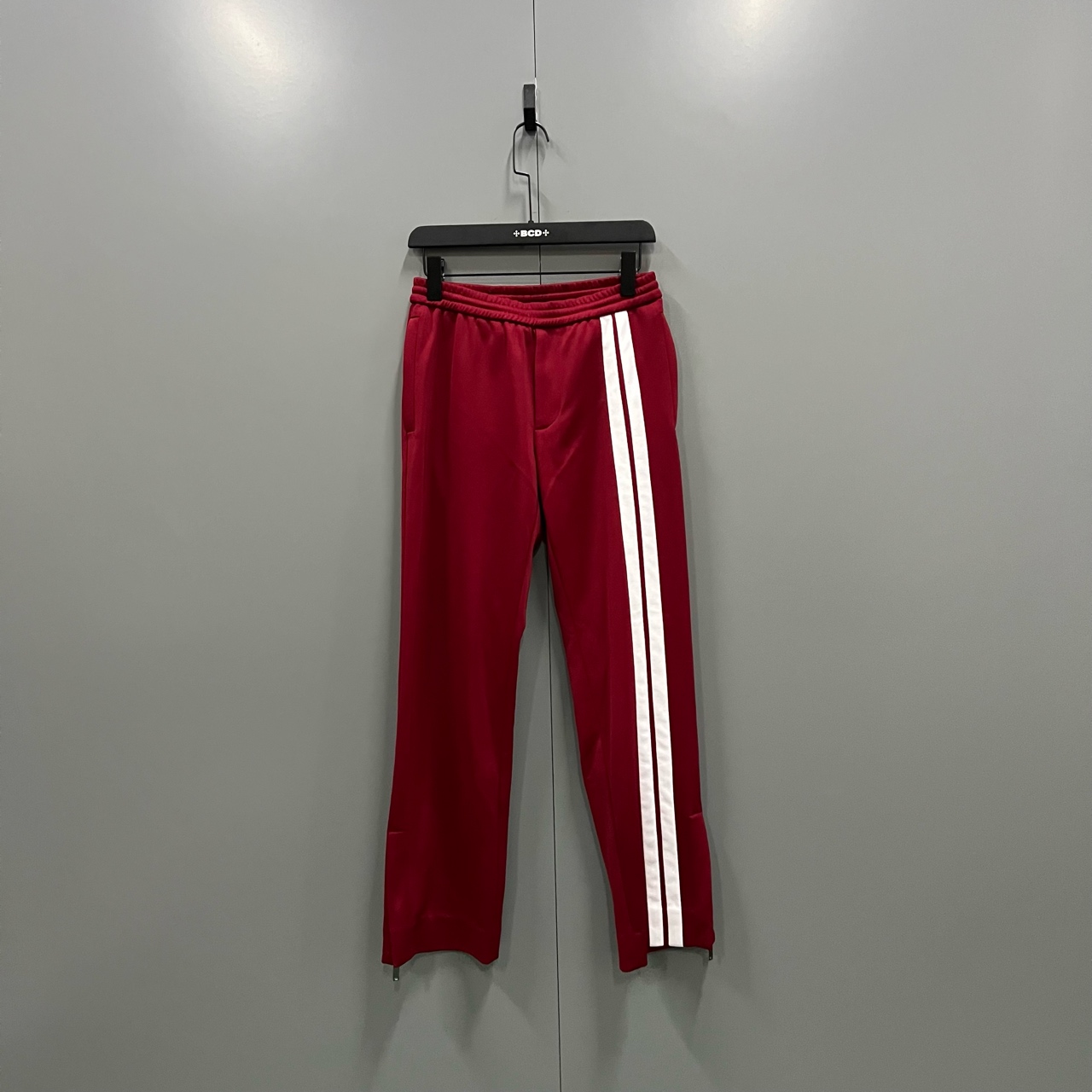 99新 Valentino/华伦天奴 zz54 红色条纹长裤 44码207512