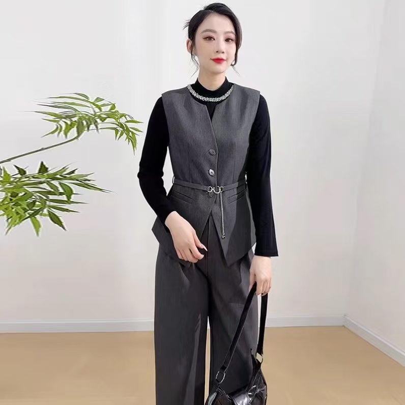 【Z209】商场同款马甲内搭配直筒裤女2025秋冬新款气质三件套显瘦