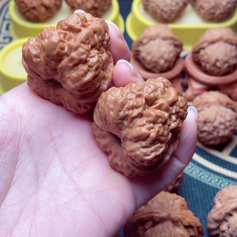 【闪购商品】文玩核桃把件蛙蛙