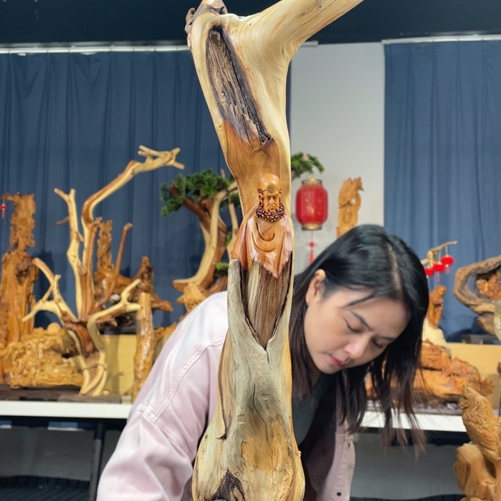 柏木（崖柏）随型摆件