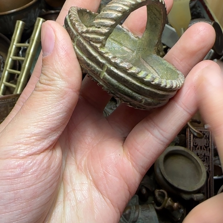 铜器把玩摆件链接