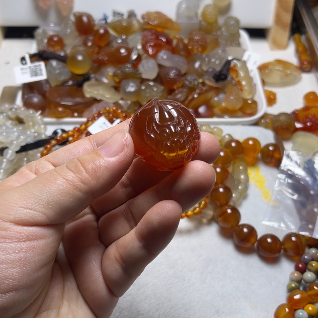 润****玛瑙/玉髓未镶嵌颈饰006