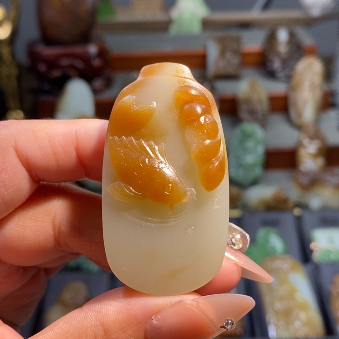 和田玉（糖玉）吊坠(不含链)未镶嵌