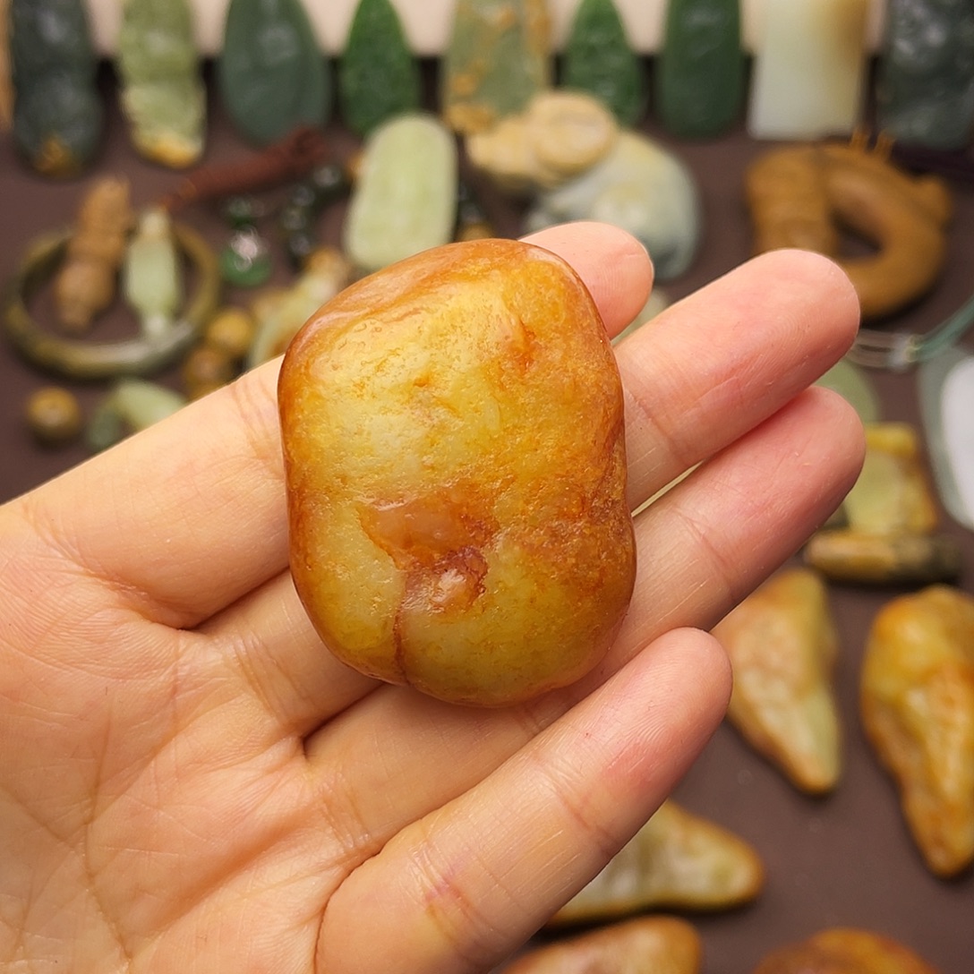 岫岩河磨玉（透闪石质玉）未镶嵌颈饰