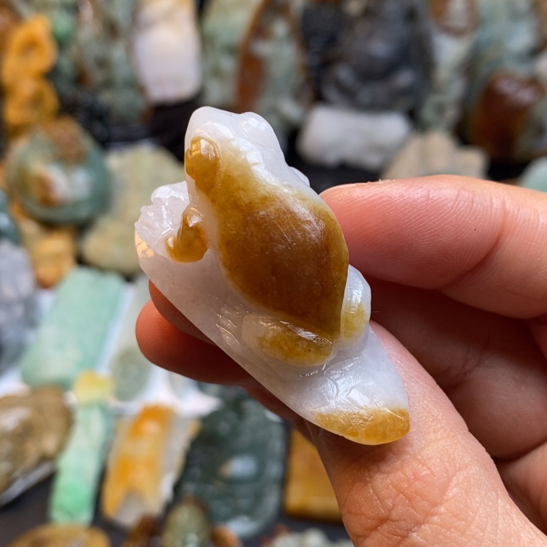 定制翡翠未镶嵌特色79