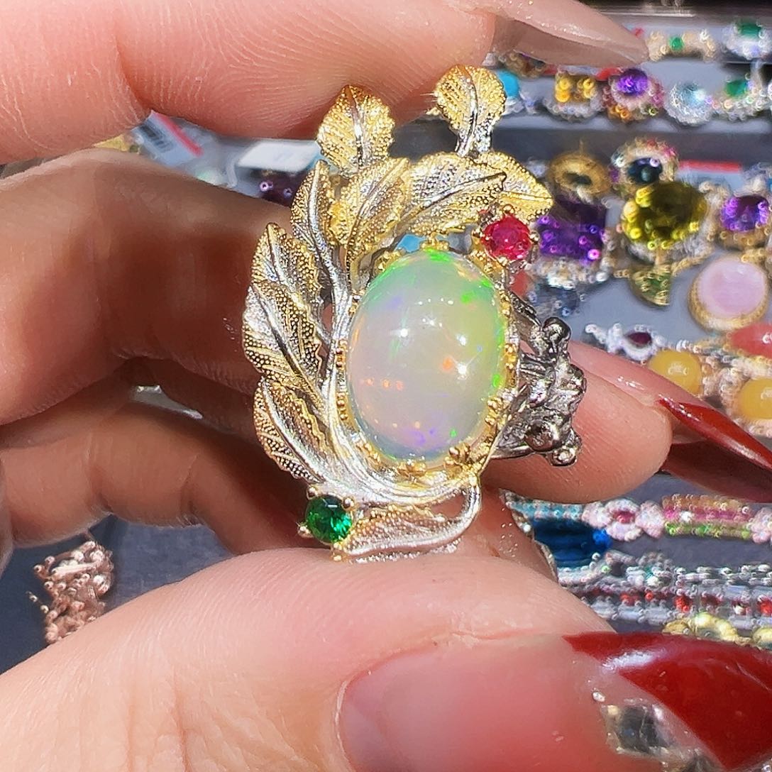 银S925镶嵌欧泊戒指