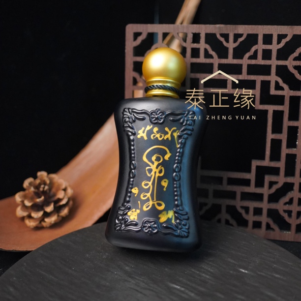 正品限量黑猫香水瓶子 黑猫手工创香水收纳瓶