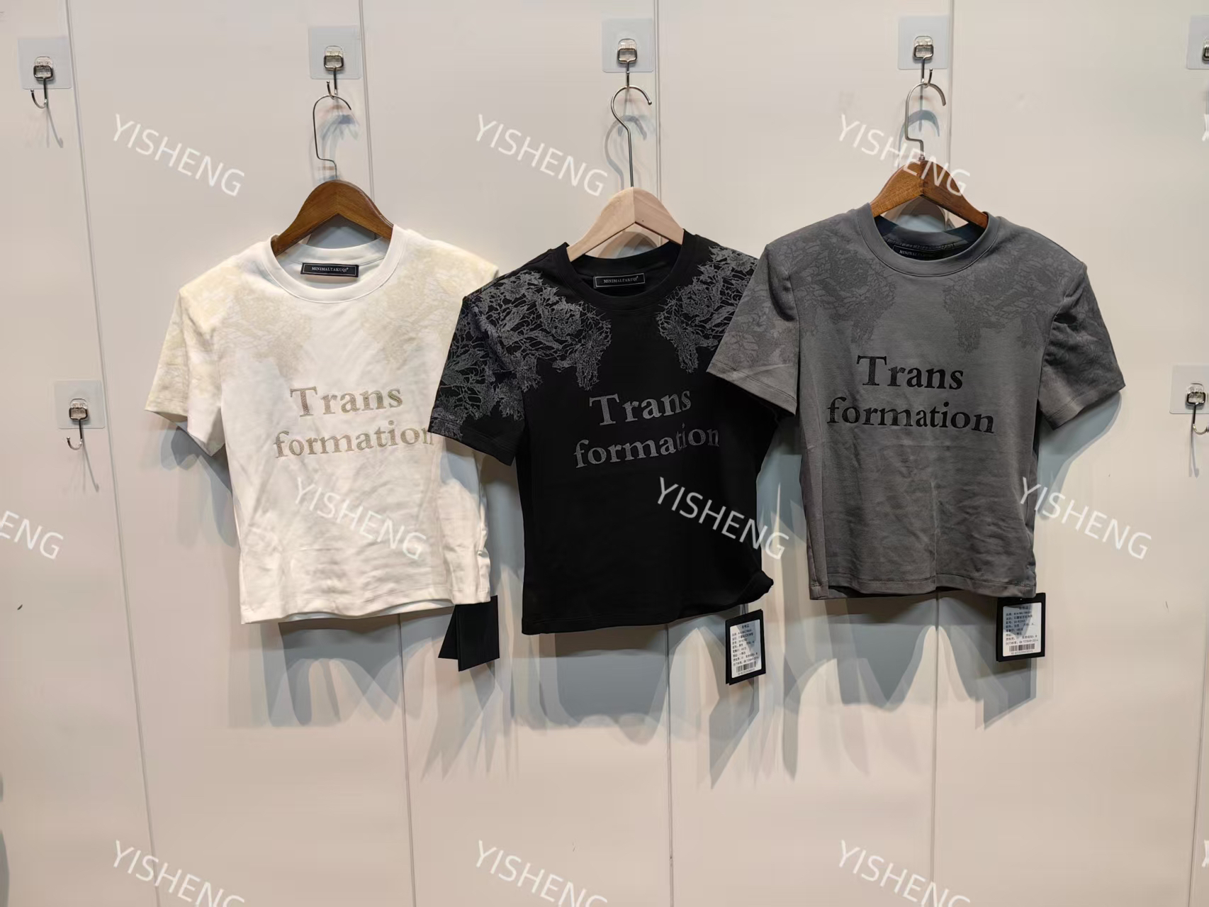 吉美•原创设计师款垫肩印花T恤