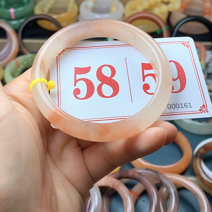 石英质玉（黄龙玉）未镶嵌手镯