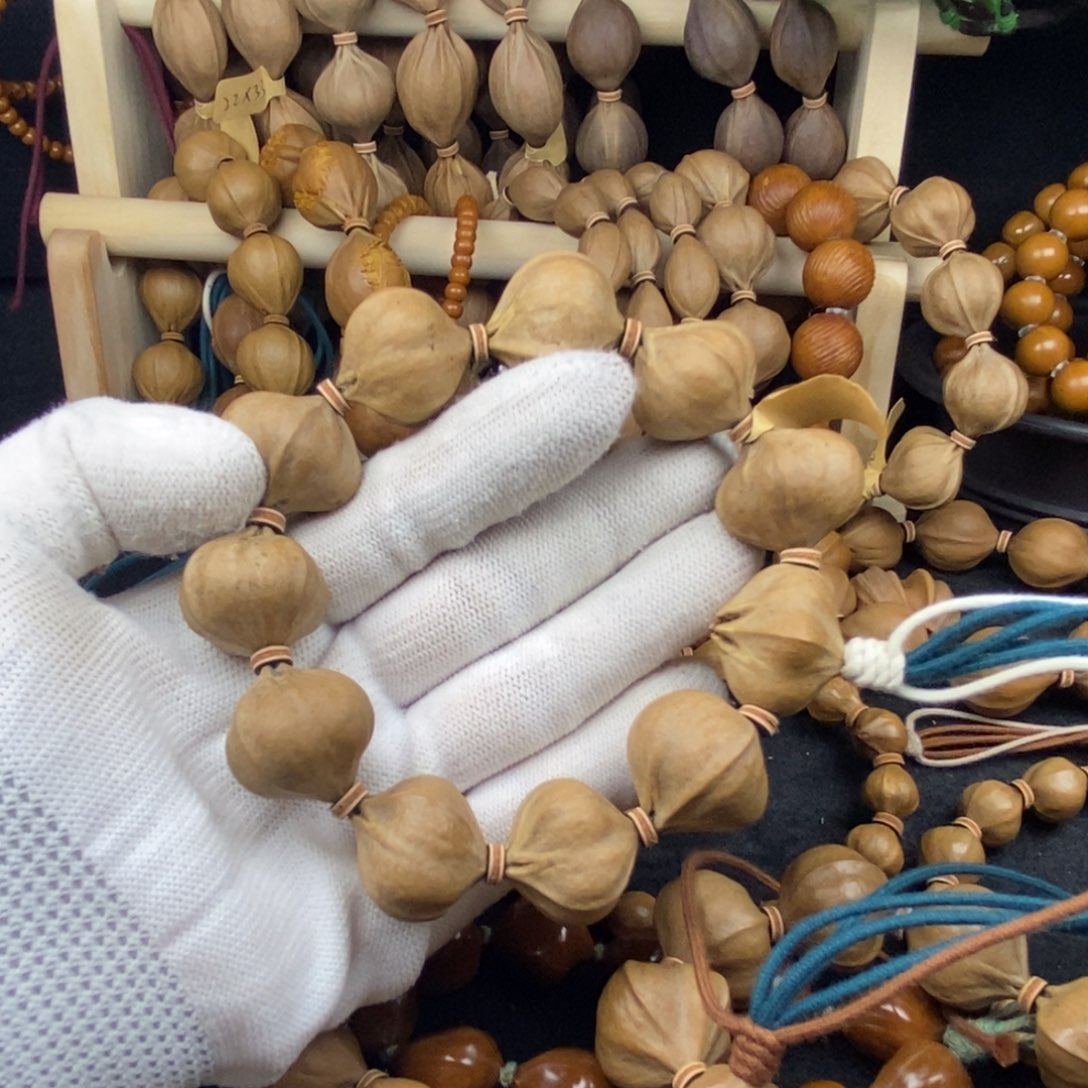 b***u橄榄核手串/手链2422四花大蒜头10颗