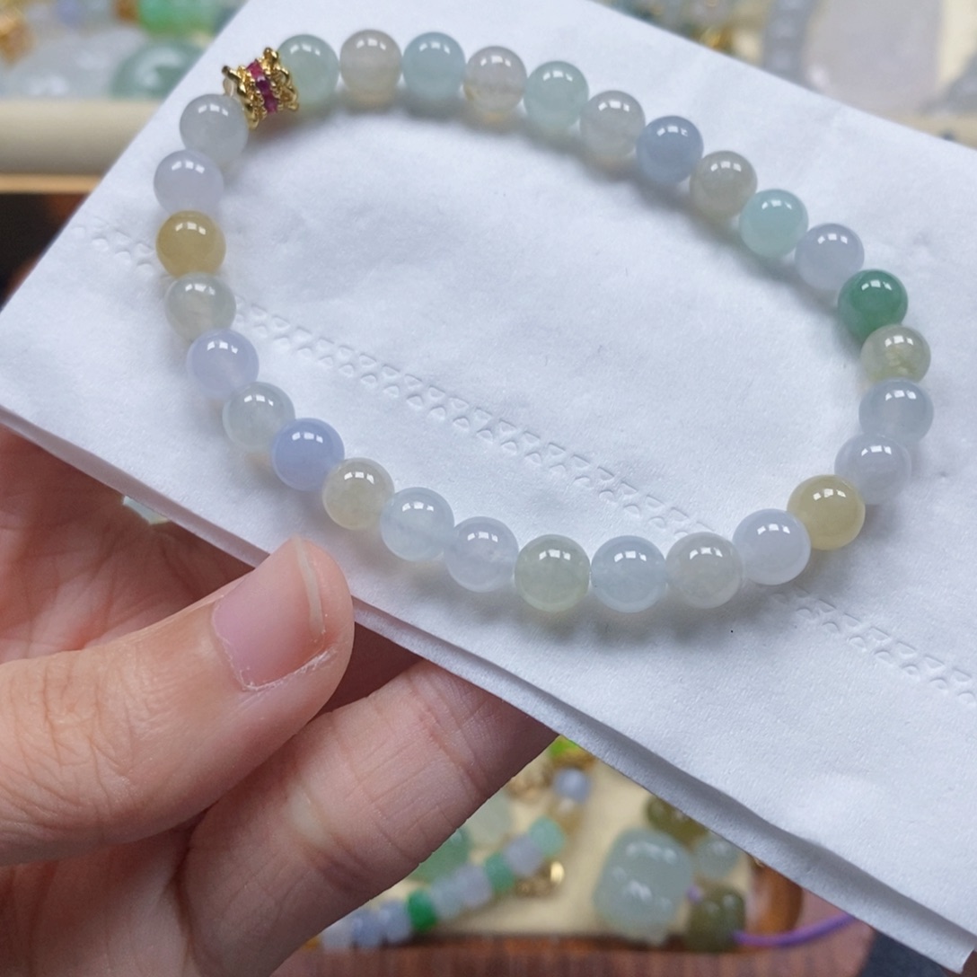 翡翠挂件未镶嵌闪 