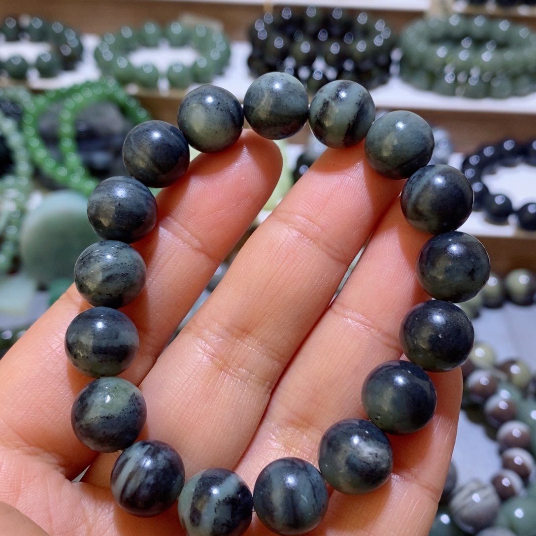 和田玉手链未镶嵌