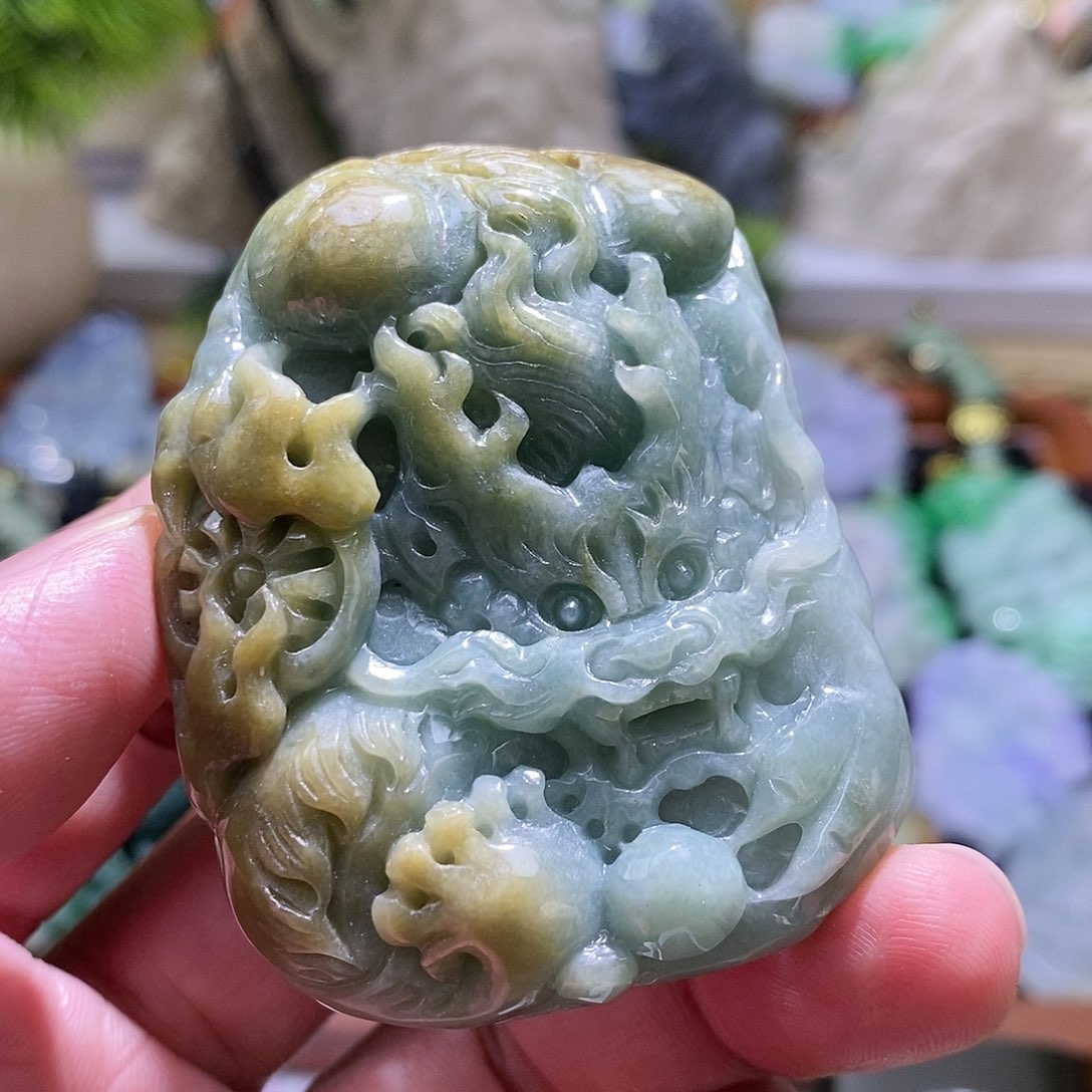 【闪购商品】翡翠颈饰未镶嵌111111111111111
