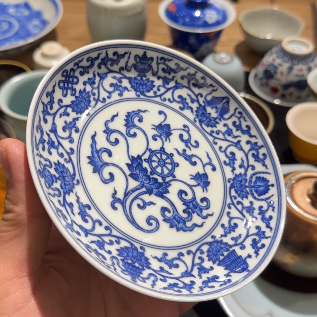 杯妙*青花莲托八宝盘