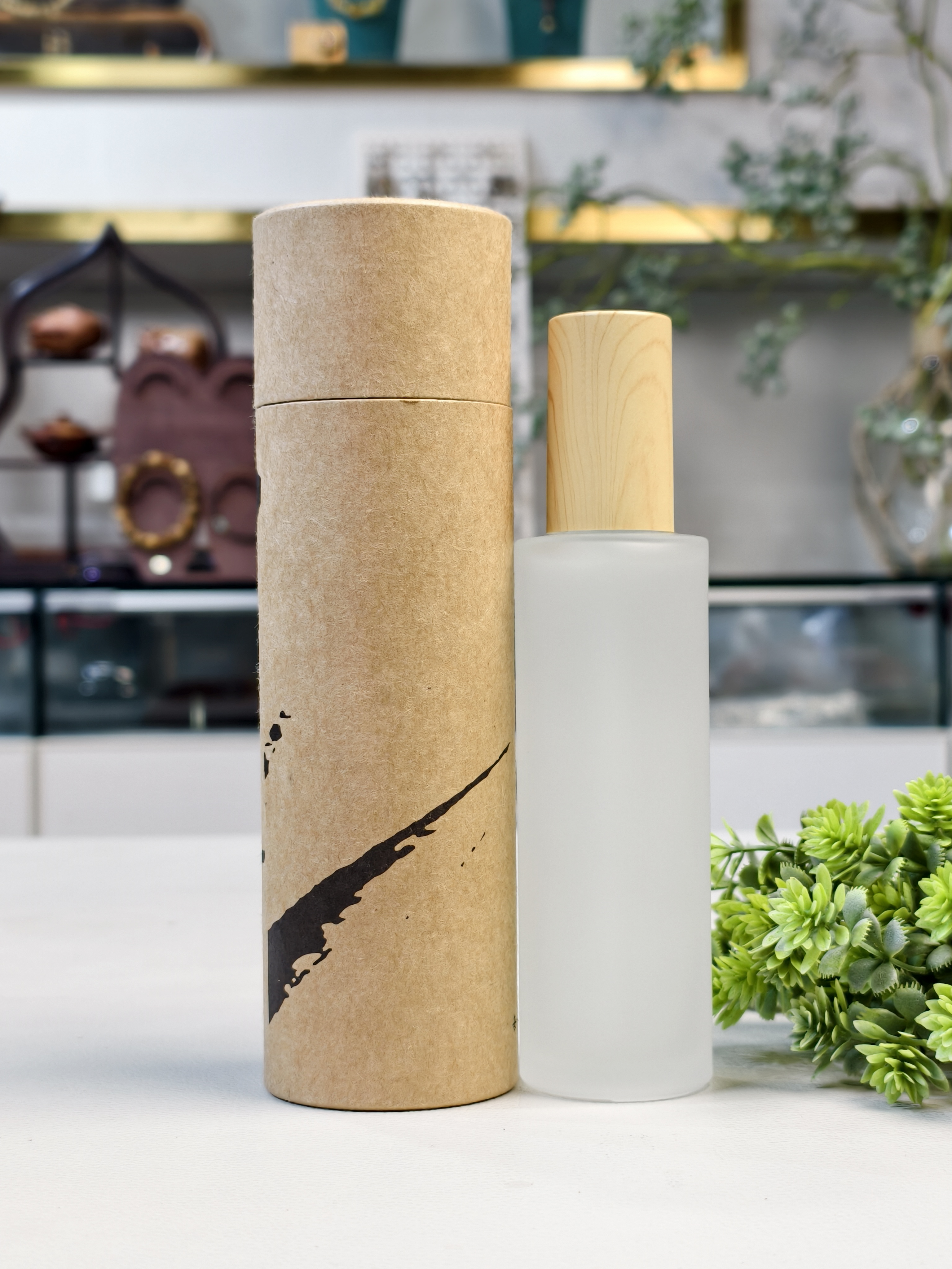 海南草本原料古法柴火蒸馏萃取手法沉香纯露100ml香薰喷雾