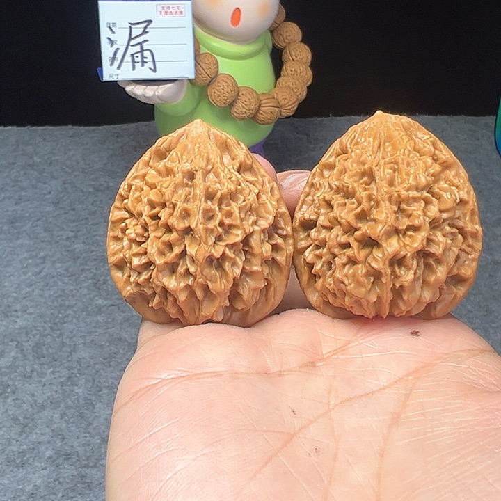 文玩核桃把件招财鼠40尺全品
