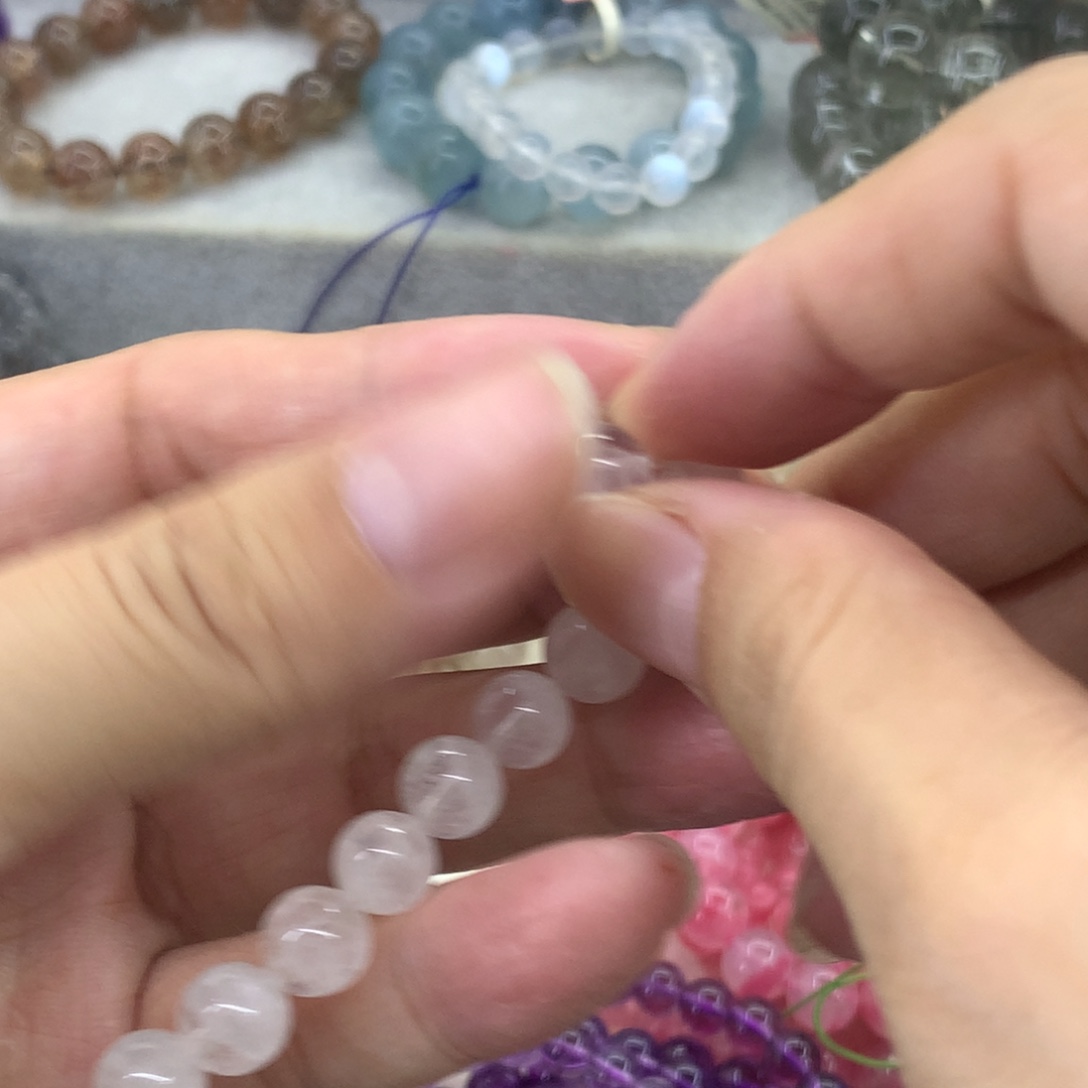 鹤***潭水晶未镶嵌手链8咪