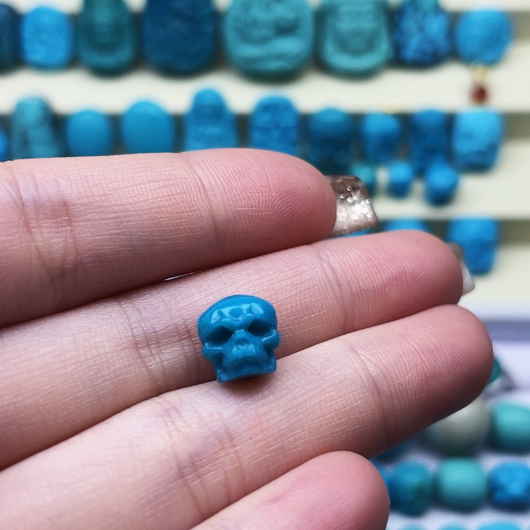 未镶嵌绿松石珠宝奇石