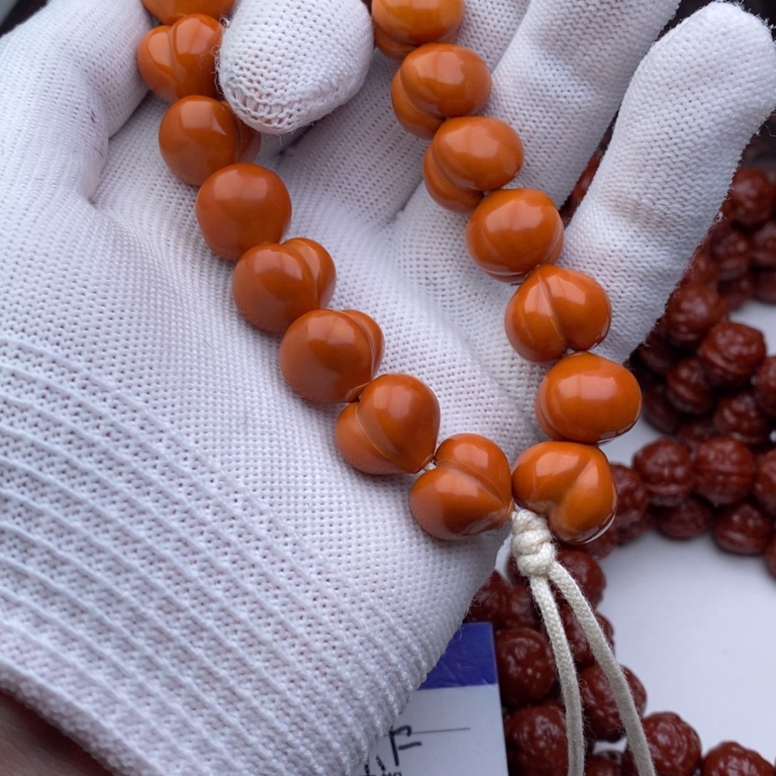 I***y猴头核桃吊坠哦哦哦哦