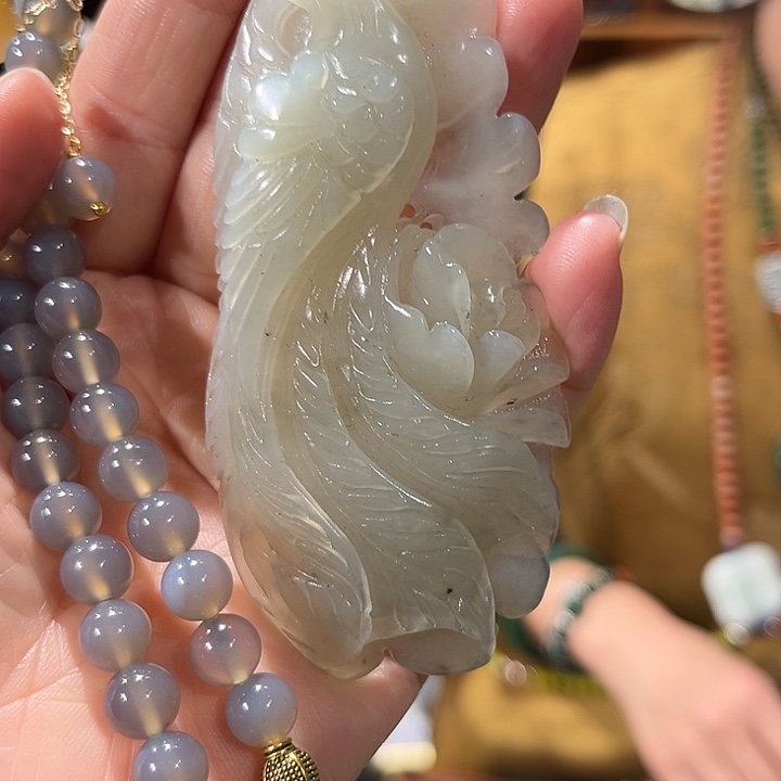 未镶嵌岫玉毛衣链