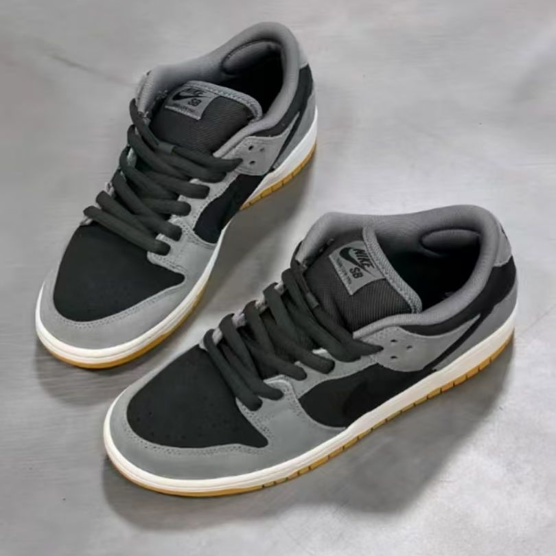 NIKE/耐克Dunk Low 灰黑色男女同款 低帮休闲复古板鞋 HF3063-001