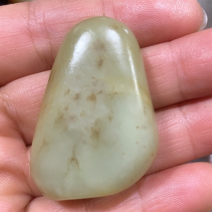 未镶嵌和田玉（糖玉）挂件