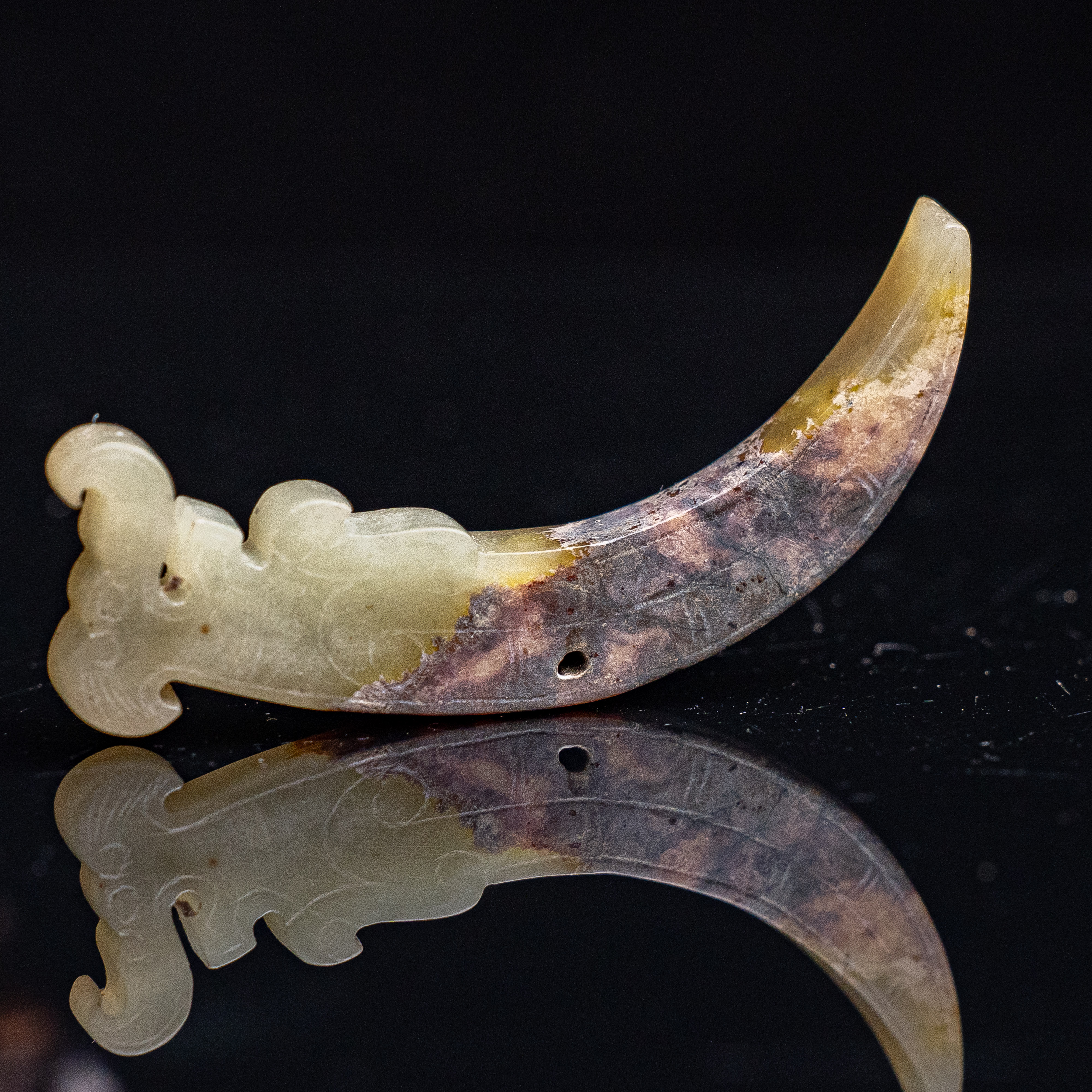 明代和田玉龙纹玉觿-LM