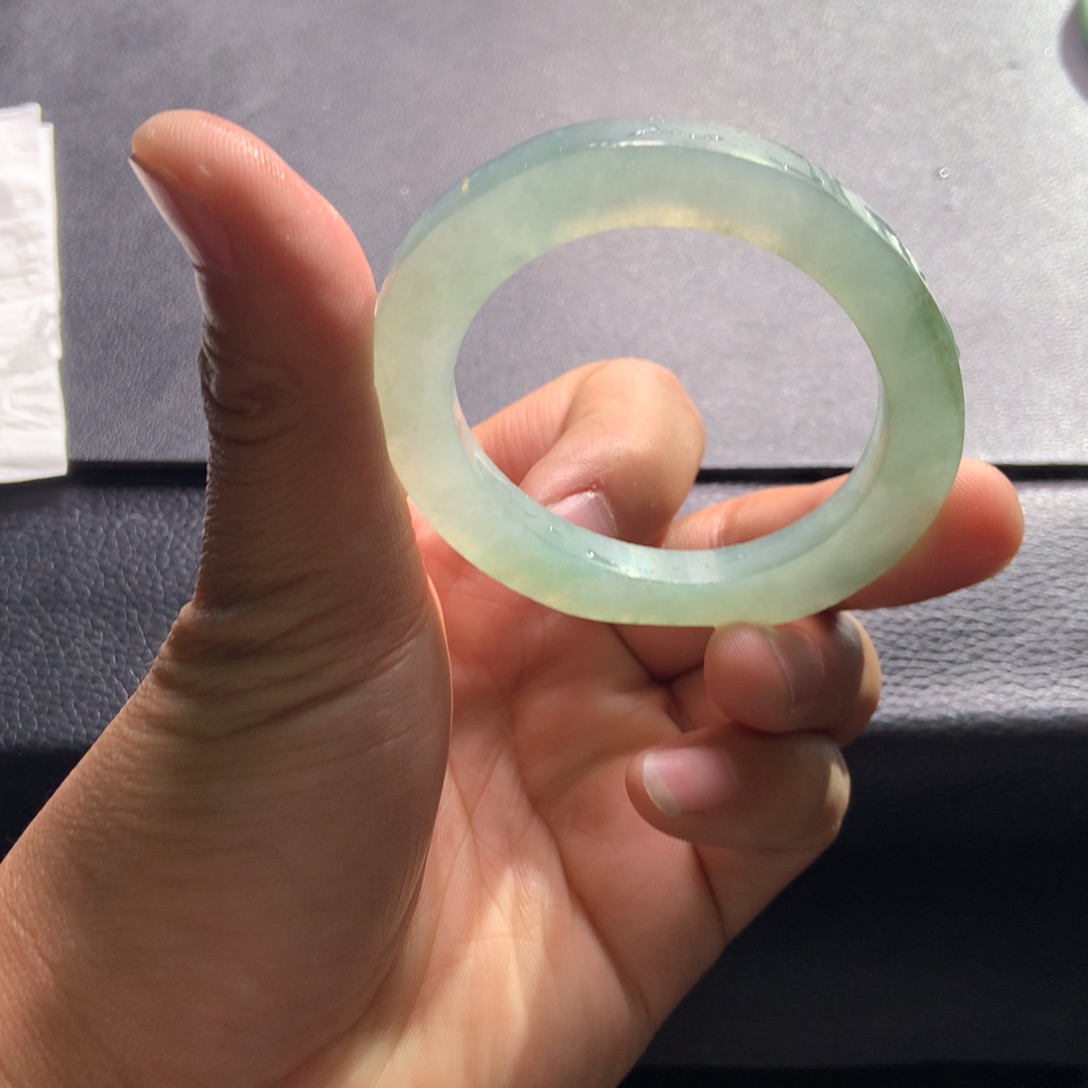 定制翡翠未镶嵌手镯定制