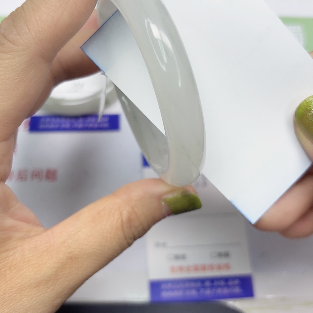 石英质玉未镶嵌手镯28/5655