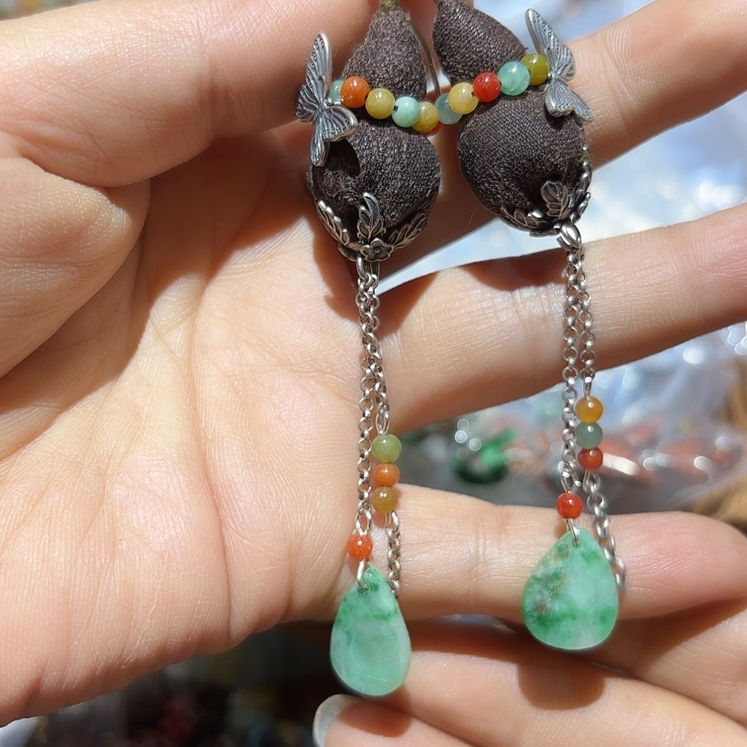 翡翠未镶嵌颈饰原创