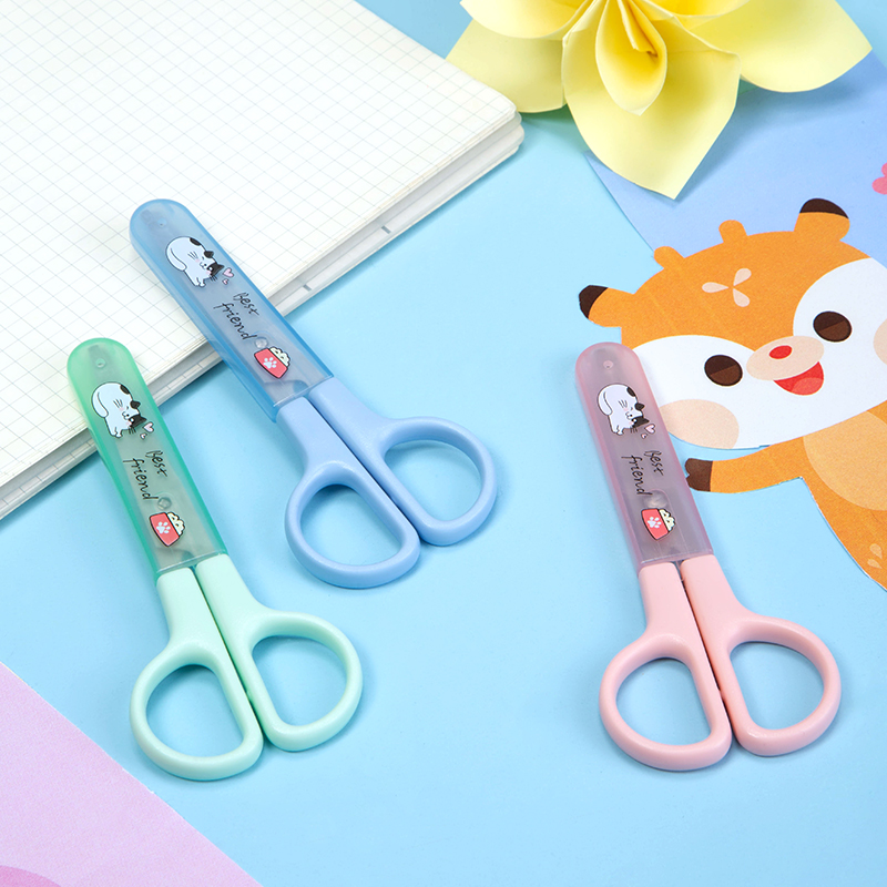 齐心安全手工剪刀带保护套圆头设计适合幼儿园小学生使用