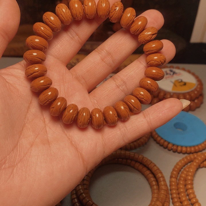 桃核吊坠桃核手串飞碟