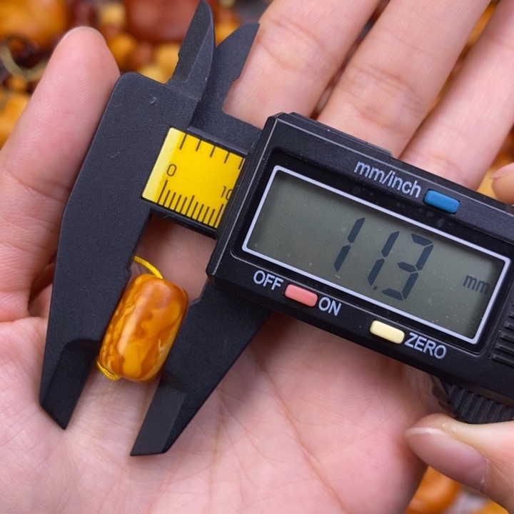 蜜蜡未镶嵌裸石蜜蜡M