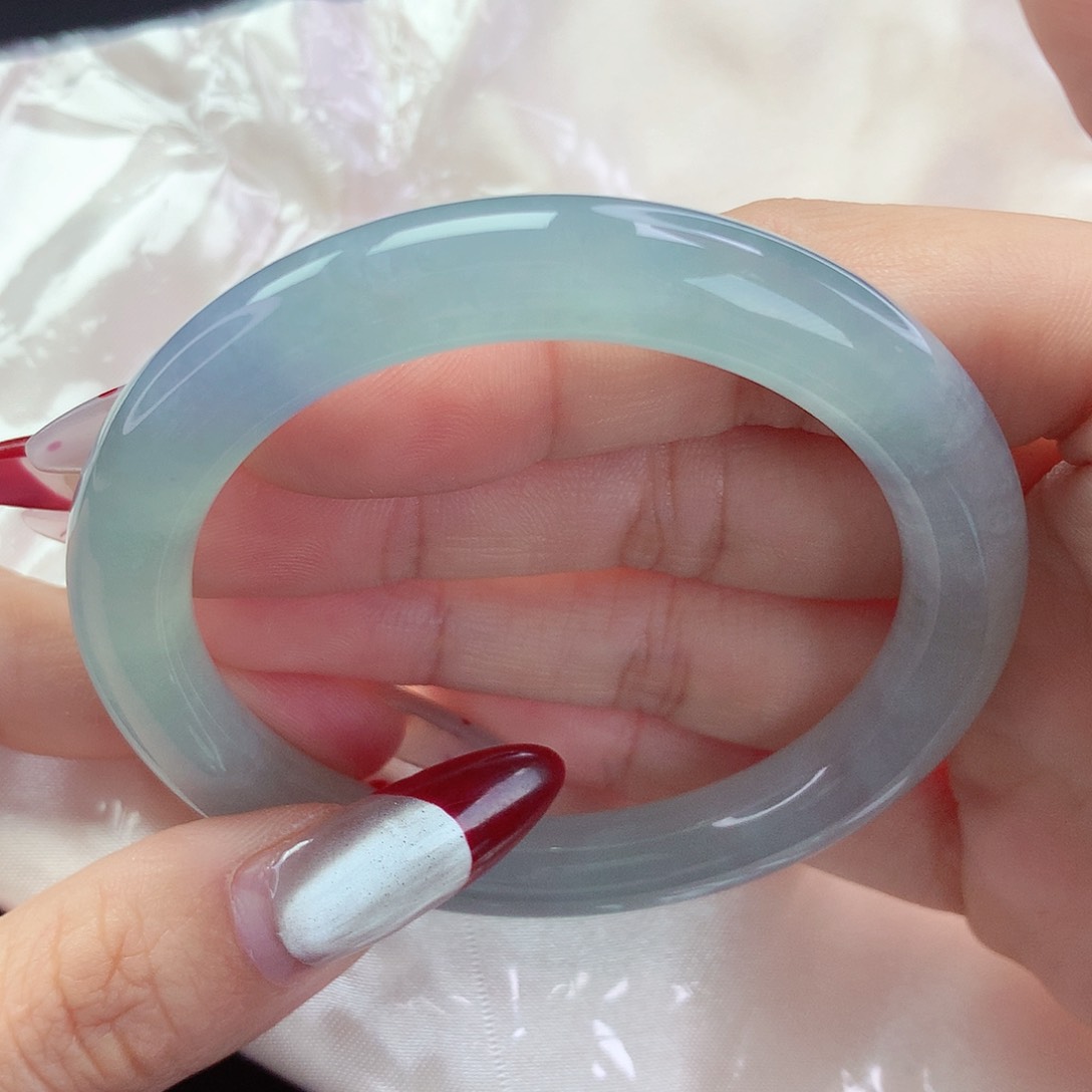 【闪购商品】翡翠手镯未镶嵌a 156998