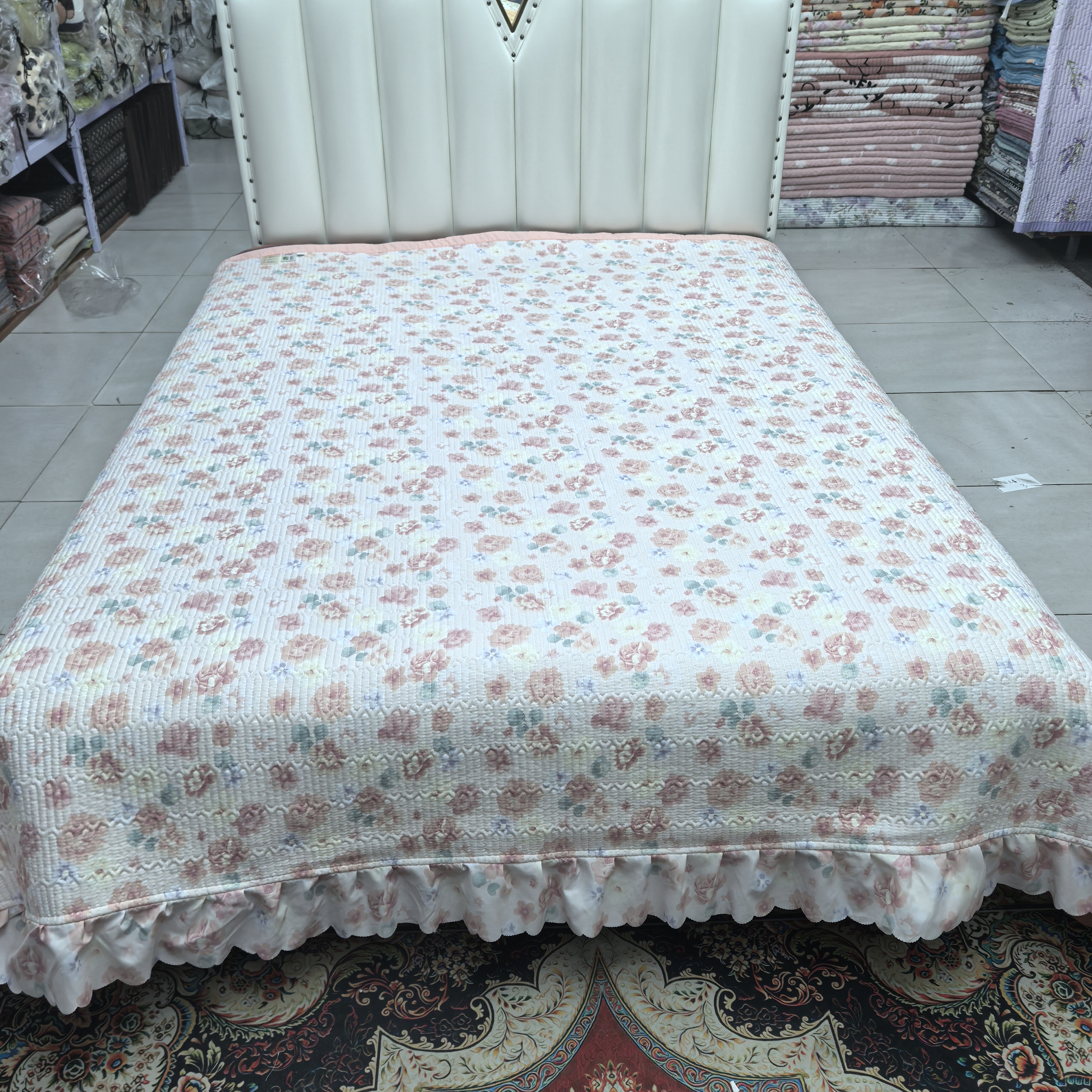 针织棉花边床盖《伊甸庄园》2.2米✕2.4米赠枕套一对