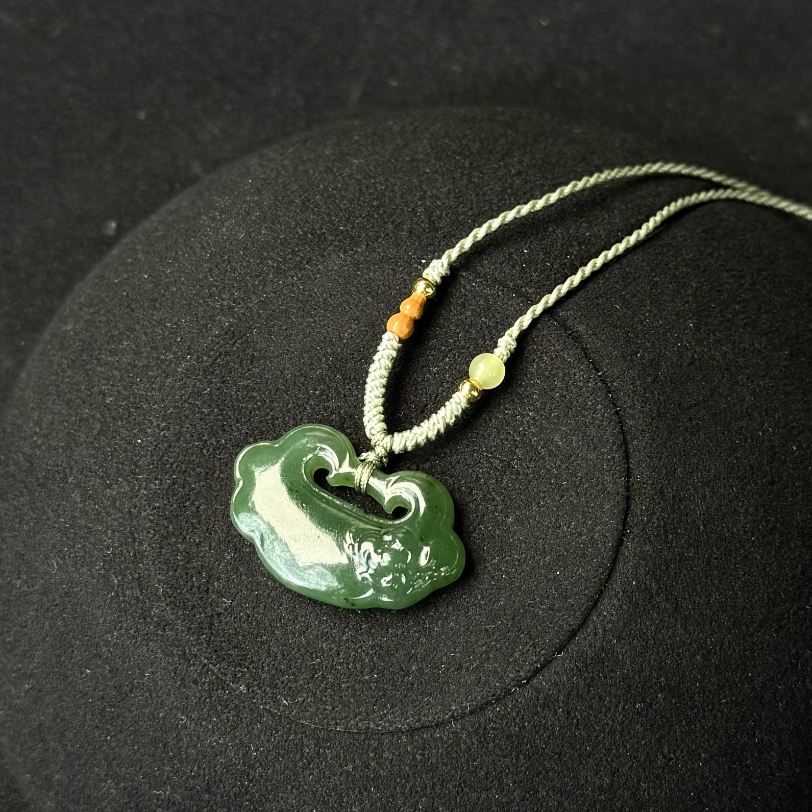 如意锁·和田玉碧玉冰底吊坠（多样性发其一