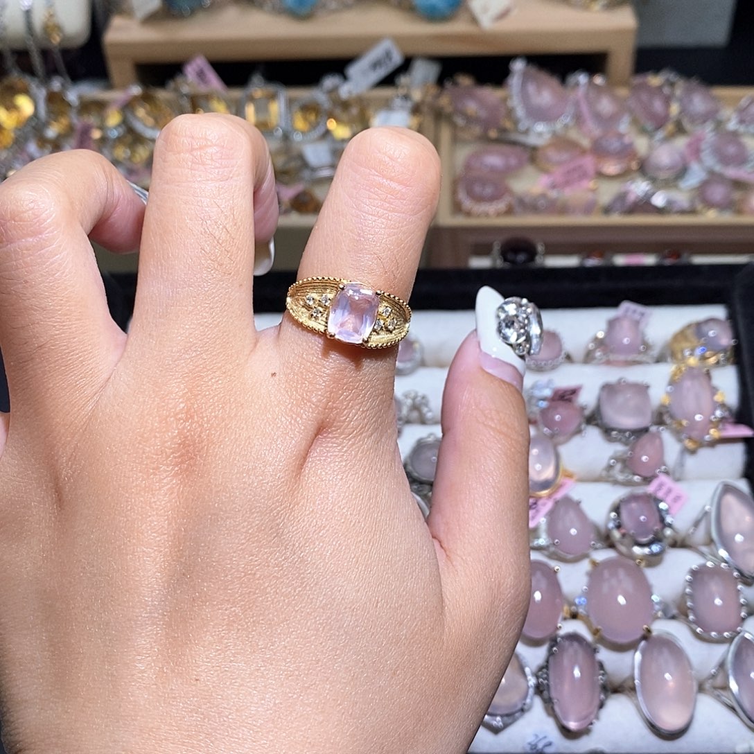 t***e银S925镶嵌水晶戒指