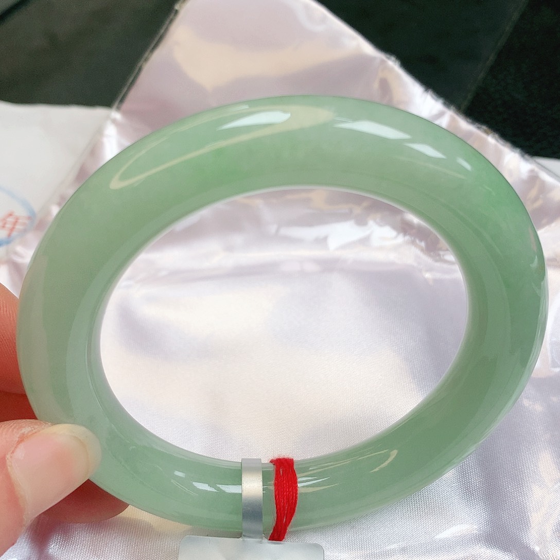 【闪购商品】翡翠手镯未镶嵌缅甸天然a货翡翠