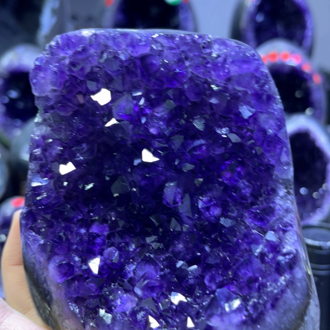 紫晶摆件未镶嵌紫水晶