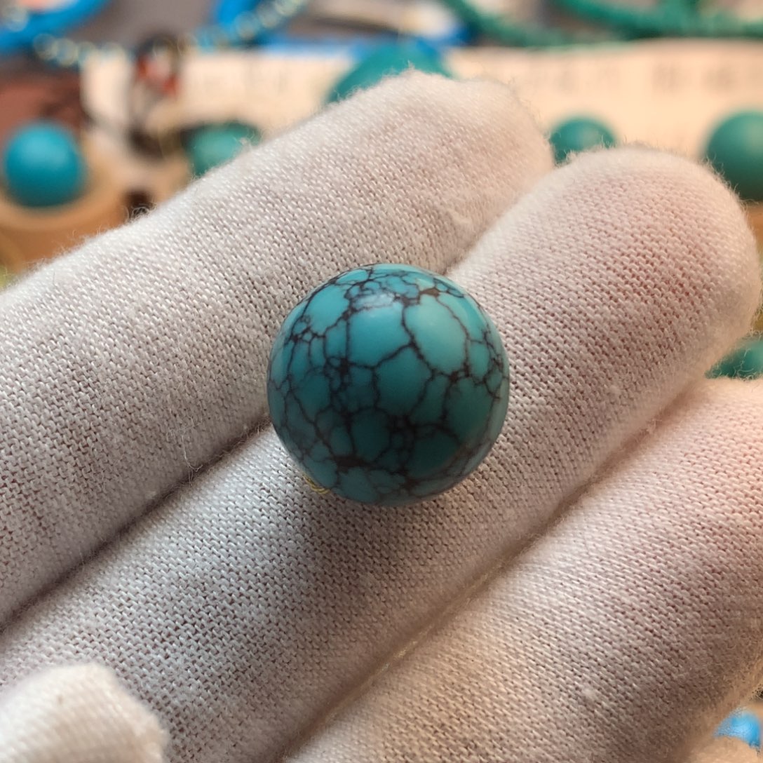 绿松石未镶嵌挂件15.4m