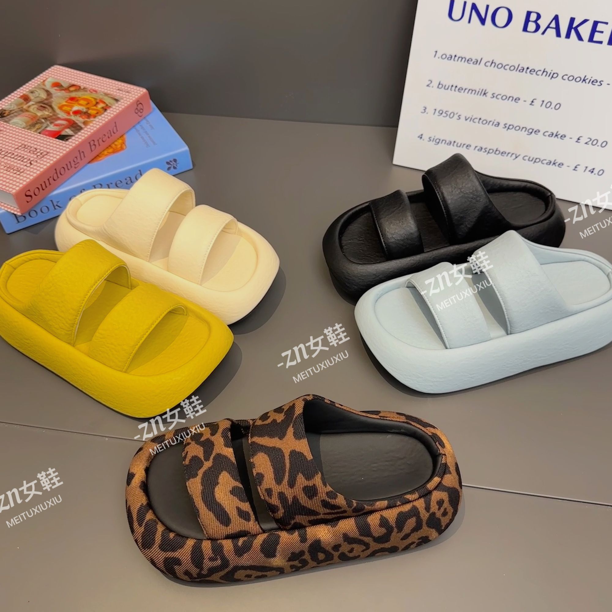 【黄油年糕】软软软！网红同款2025夏新沙滩外穿女拖鞋踩屎感厚底