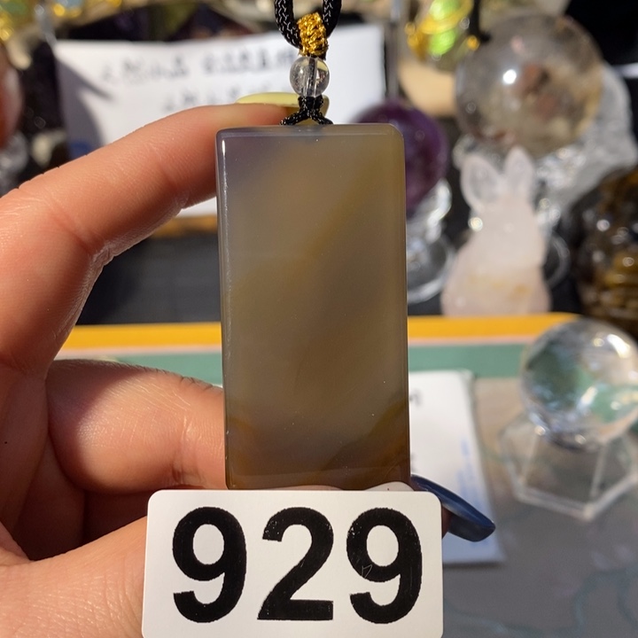 水晶吊坠(赠链)未镶嵌