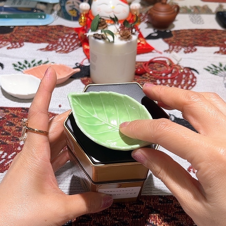 瓷片Wyiighhhjjhhh