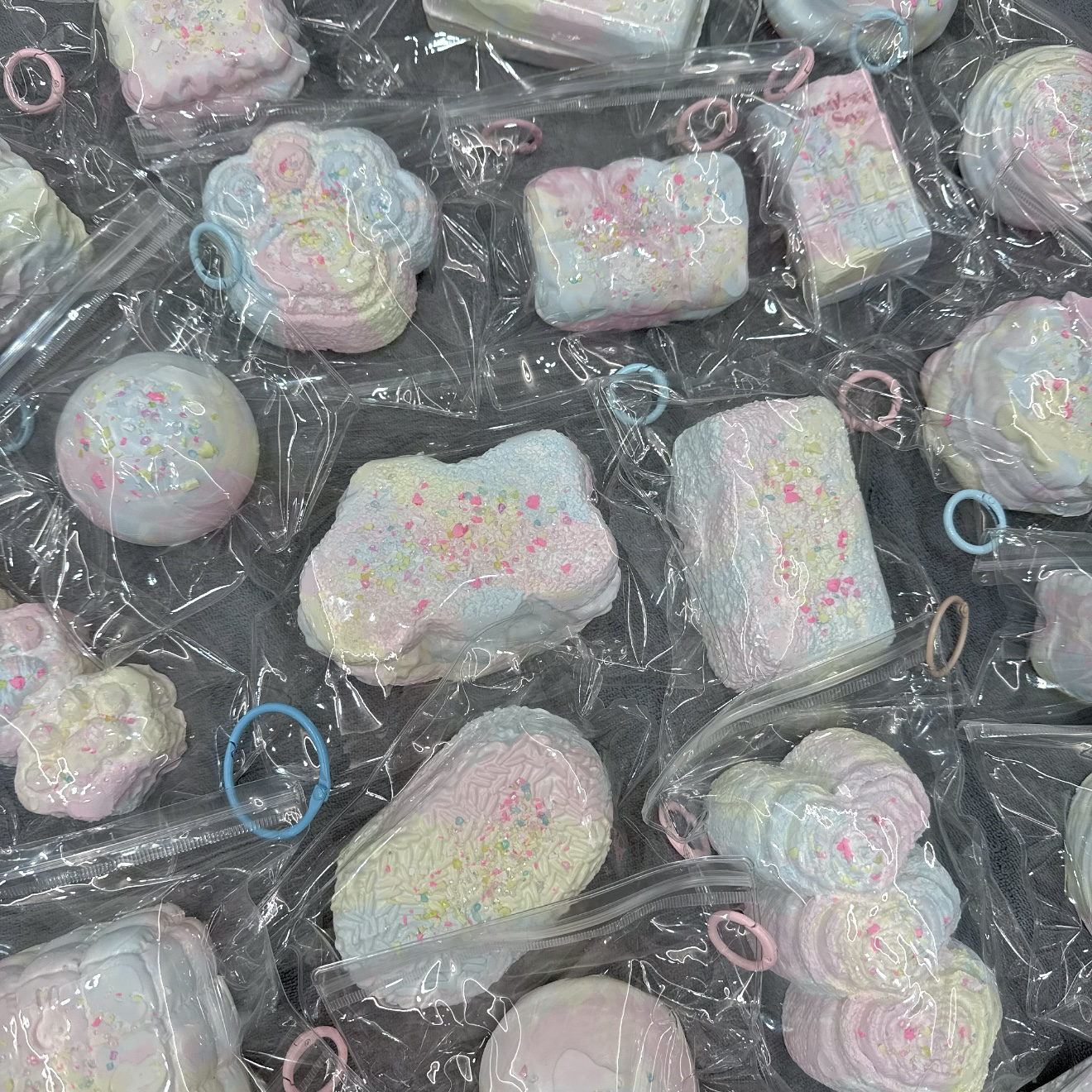 食品级硅胶捏捏玩具高颜值网红爆款解压神器