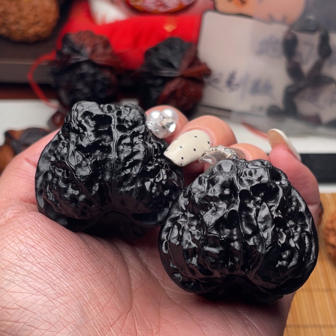 吊坠文玩核桃幸***你饱满蛙